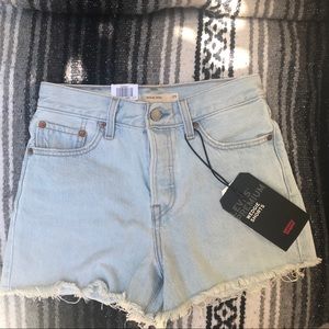 Levi’s Wedgie Shorts